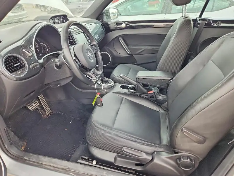 2013 VOLKSWAGEN BEETLE TURBO  