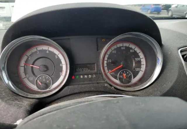 2014 DODGE GRAND CARAVAN SXT  