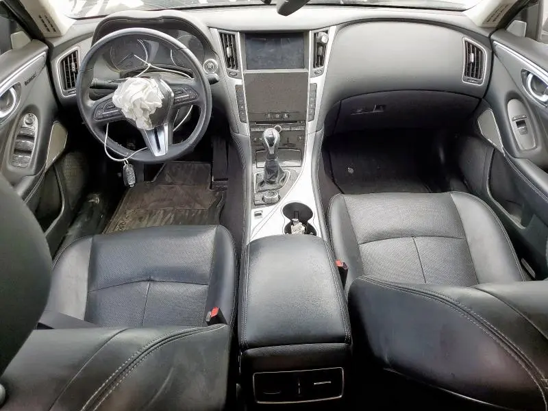 2022 INFINITI Q50 LUXE