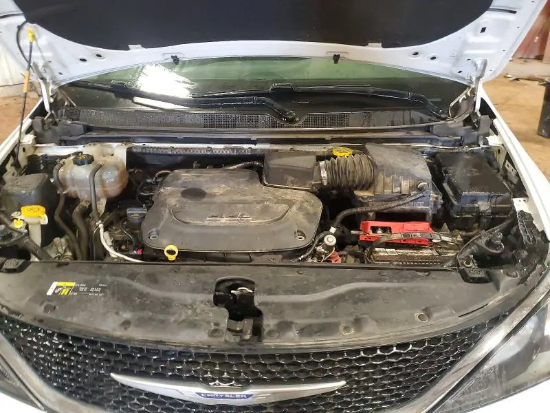 2020 CHRYSLER VOYAGER LXI  