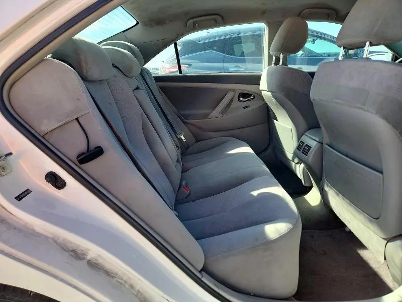 2010 TOYOTA CAMRY HYBRID  