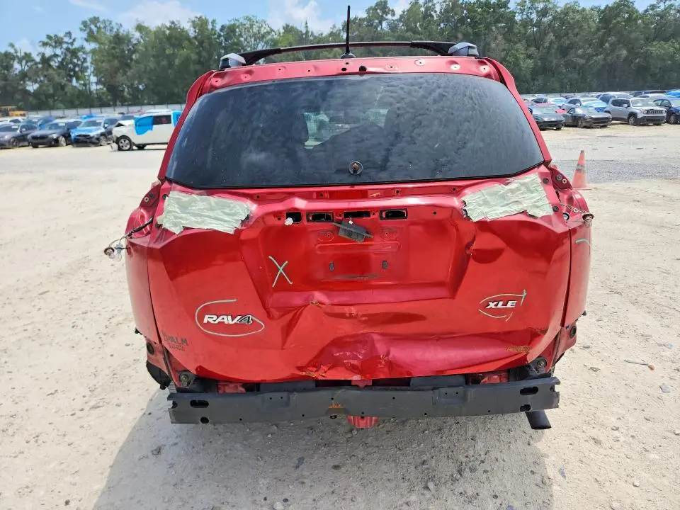 2014 TOYOTA RAV4 XLE  