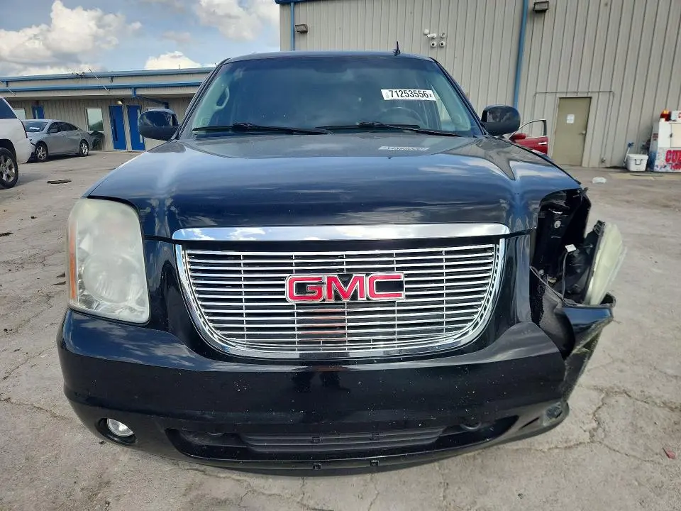 2012 GMC YUKON XL C1500 SLT  