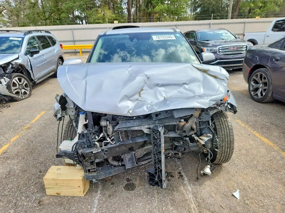 2021 HYUNDAI VENUE SE  