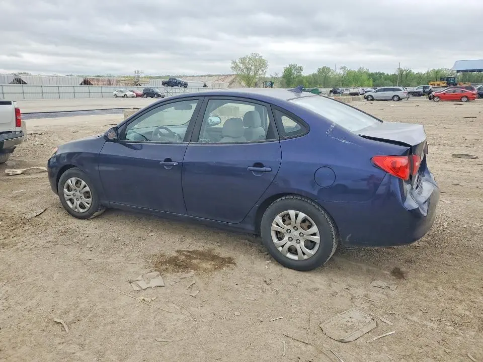 2010 HYUNDAI ELANTRA GLS  