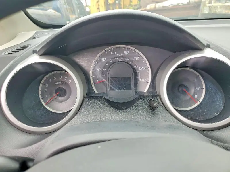 2012 HONDA FIT   