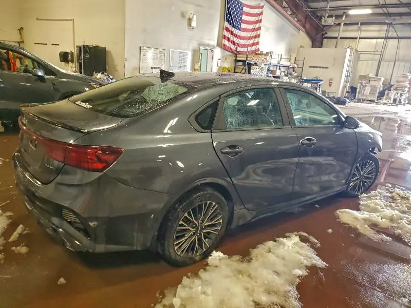 2024 KIA FORTE GT LINE  