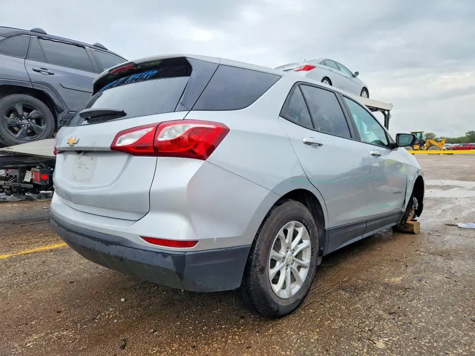 2020 CHEVROLET EQUINOX LS  