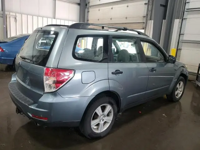 2010 SUBARU FORESTER XS  