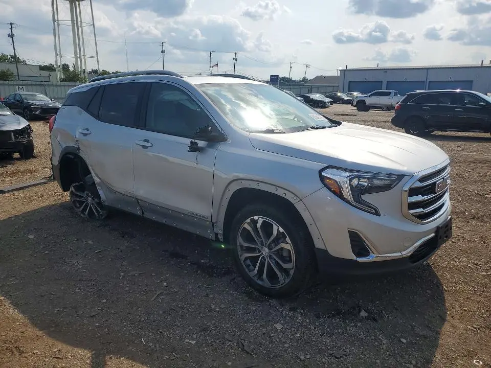 2021 GMC TERRAIN SLT  