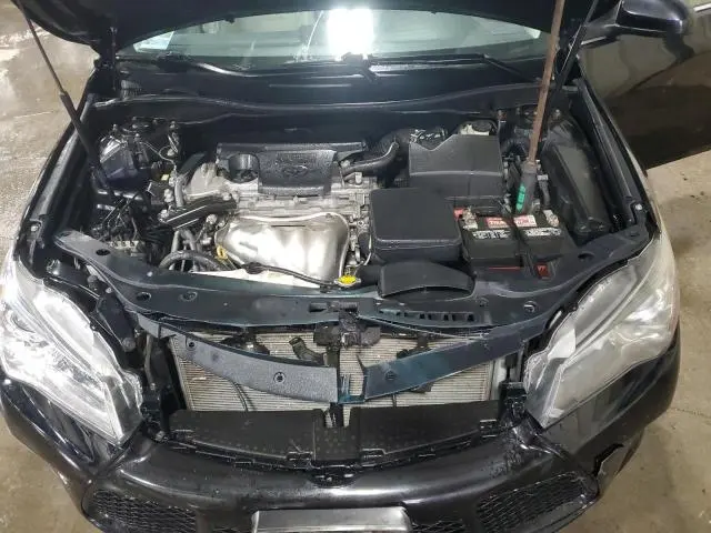 2015 TOYOTA CAMRY LE  