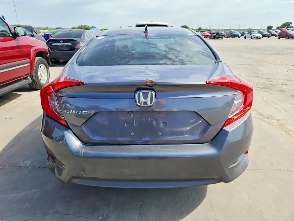 2018 HONDA CIVIC EX  