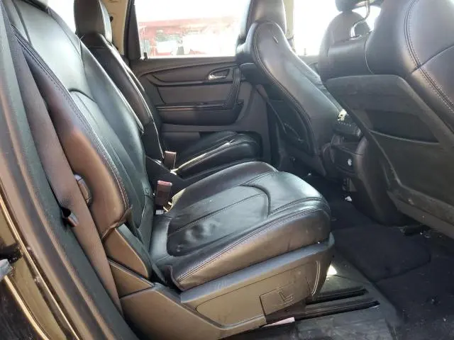 2014 CHEVROLET TRAVERSE LT  