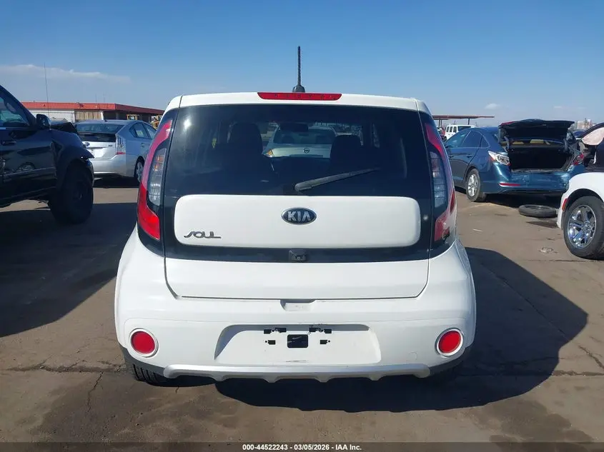 2018 KIA SOUL +