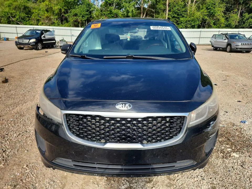 2017 KIA SEDONA L  