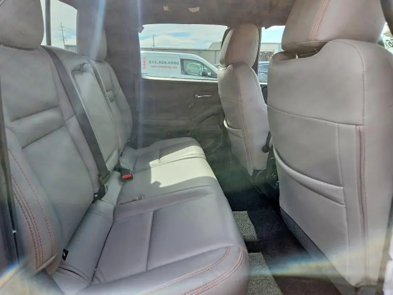 2022 NISSAN FRONTIER PRO-4X  