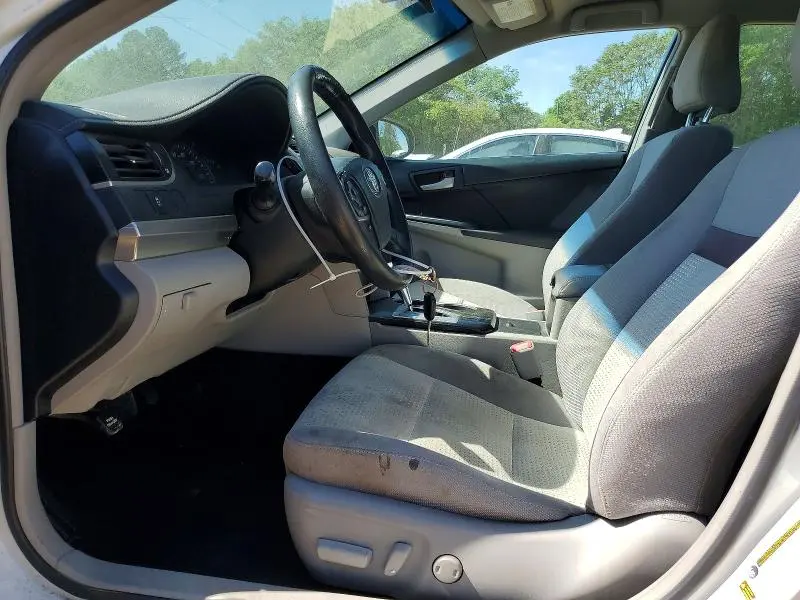 2012 TOYOTA CAMRY LE  