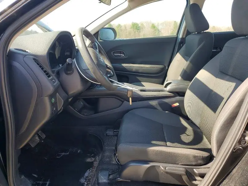 2021 HONDA HR-V LX  