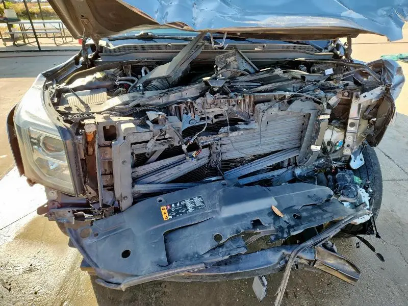 2019 GMC YUKON XL DENALI  