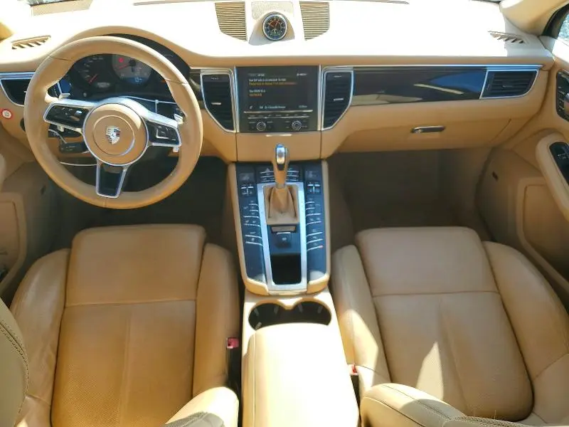 2016 PORSCHE MACAN S  