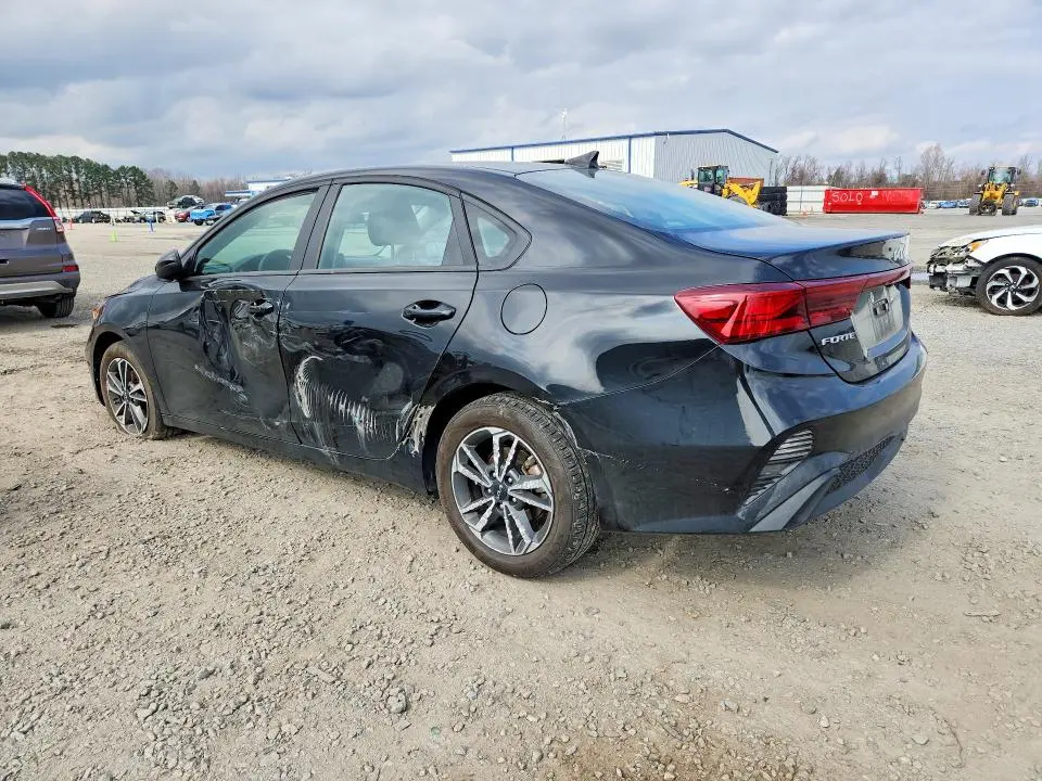 2024 KIA FORTE   