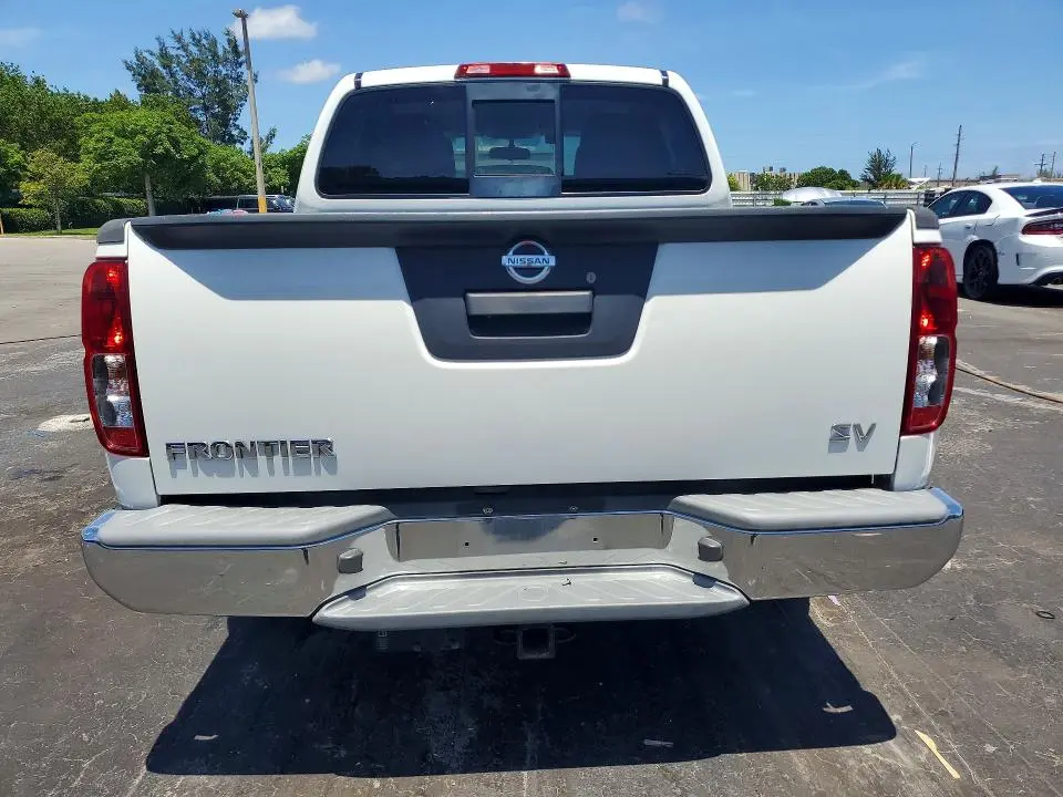 2019 NISSAN FRONTIER SV  