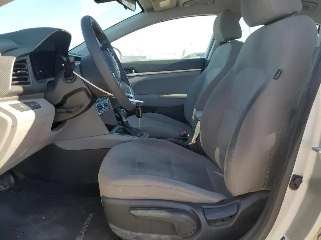 2020 HYUNDAI ELANTRA SE  