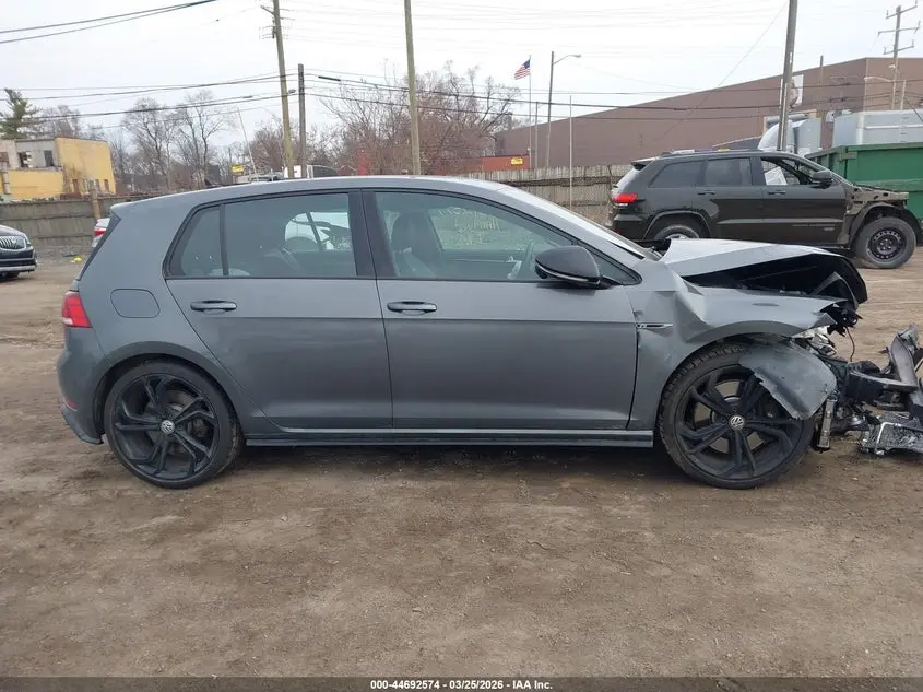 2019 VOLKSWAGEN GOLF R  