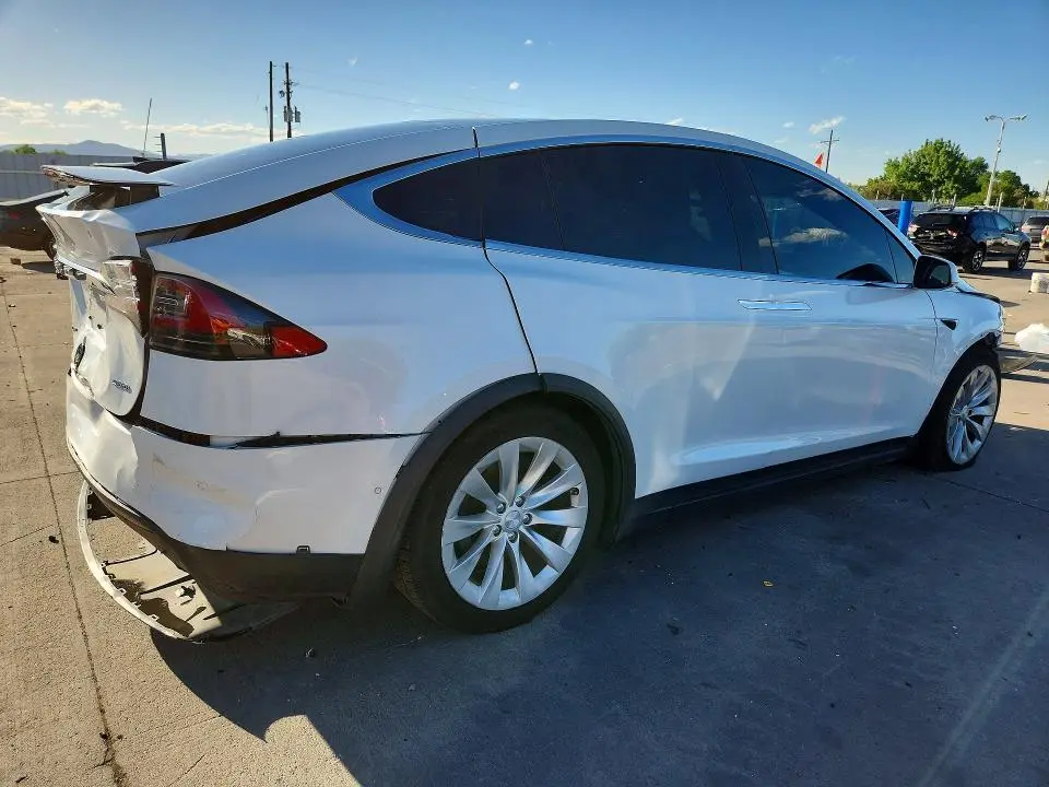 2017 TESLA MODEL X   
