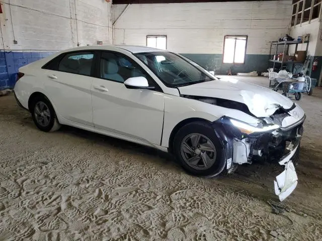 2024 HYUNDAI ELANTRA SE  