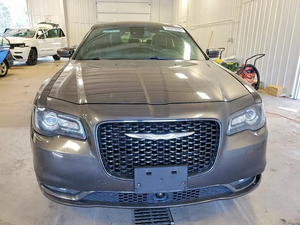 2018 CHRYSLER 300 S  