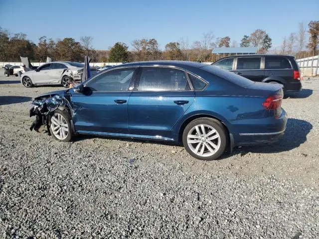 2019 VOLKSWAGEN PASSAT WOLFSBURG  