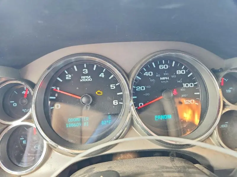 2011 CHEVROLET SILVERADO K1500 LT  
