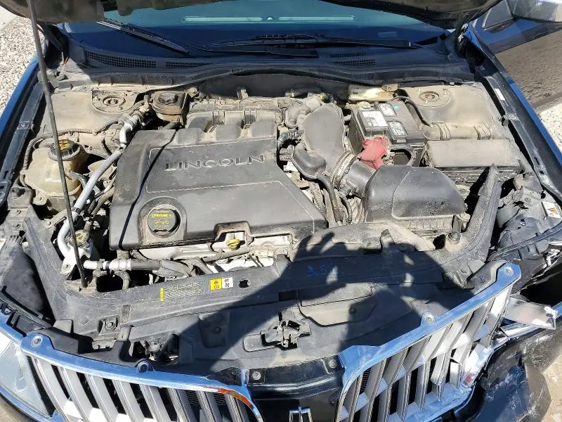 2011 LINCOLN MKZ   