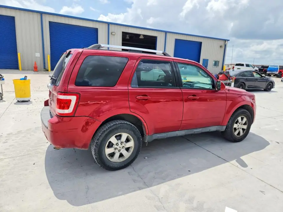 2011 FORD ESCAPE LIMITED  