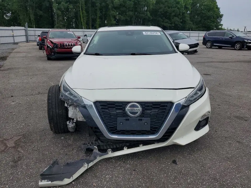 2019 NISSAN ALTIMA PLATINUM  