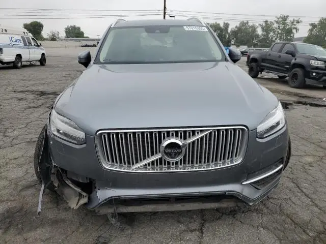 2017 VOLVO XC90 T8