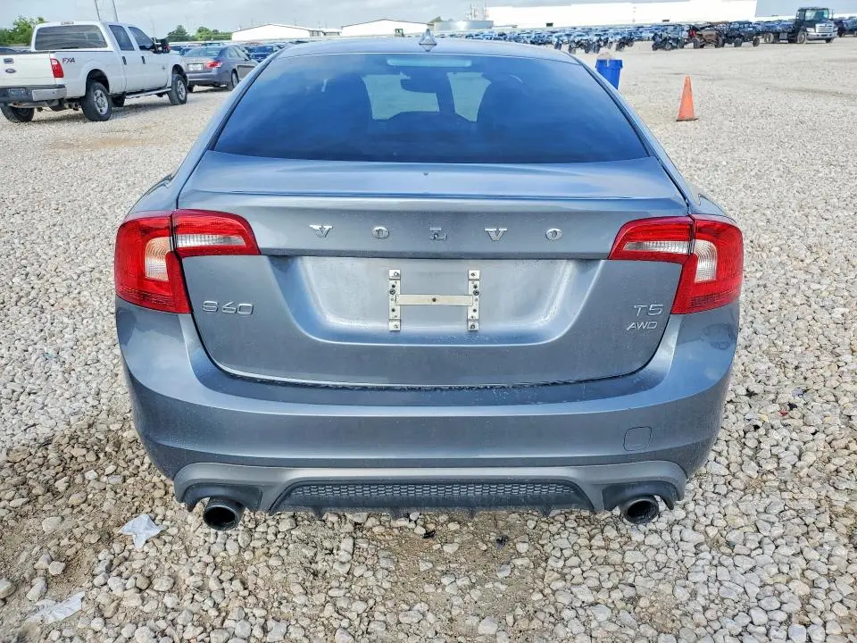 2018 VOLVO S60 DYNAMIC  