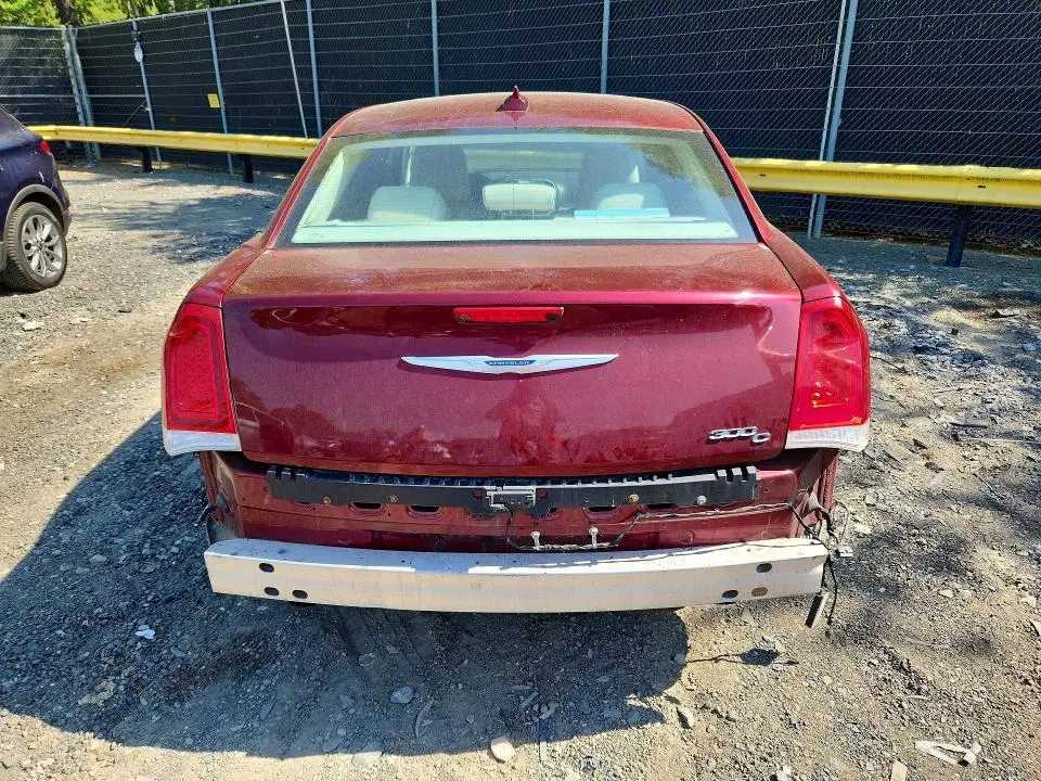 2016 CHRYSLER 300C   