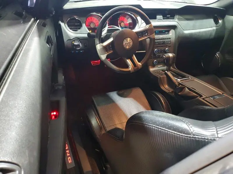 2012 FORD MUSTANG GT  