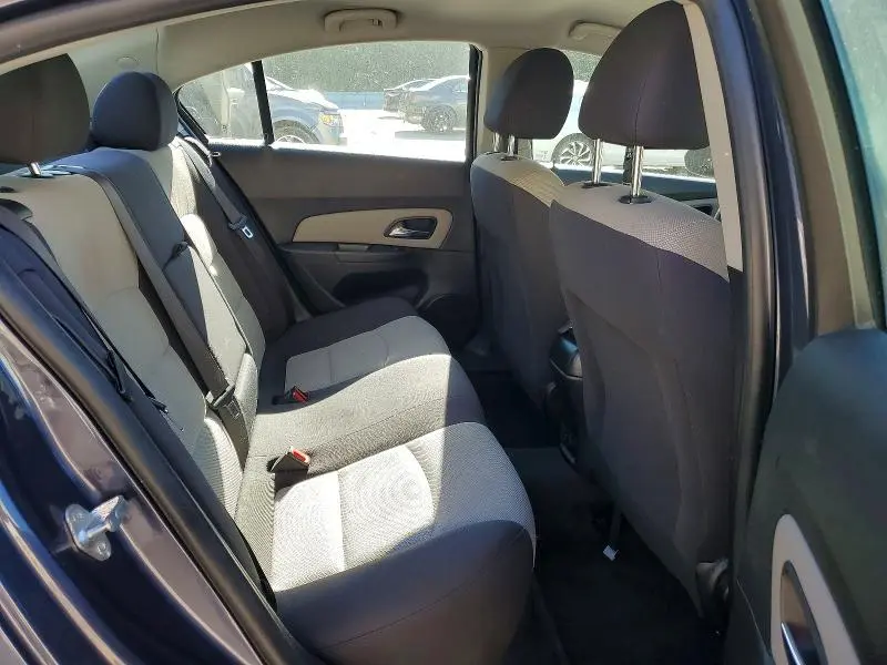 2014 CHEVROLET CRUZE LS  