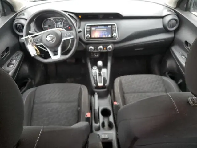 2021 NISSAN KICKS S  