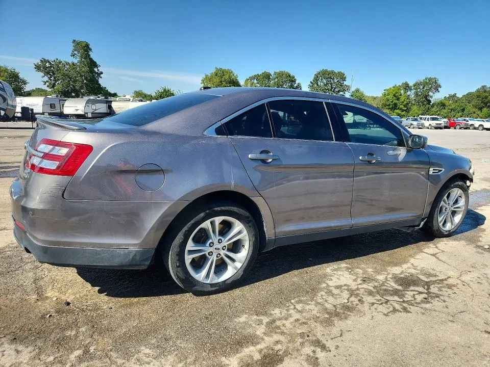 2013 FORD TAURUS SEL  