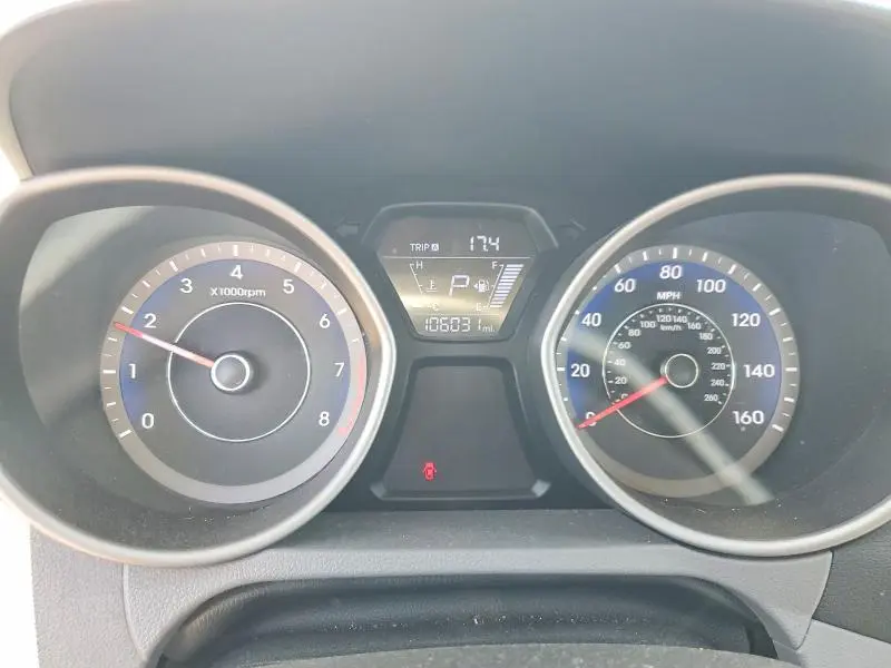 2015 HYUNDAI ELANTRA LIMITED  