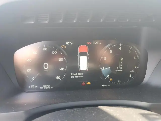 2018 VOLVO XC90 T6