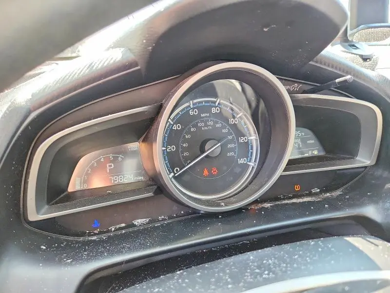2019 TOYOTA YARIS LE  