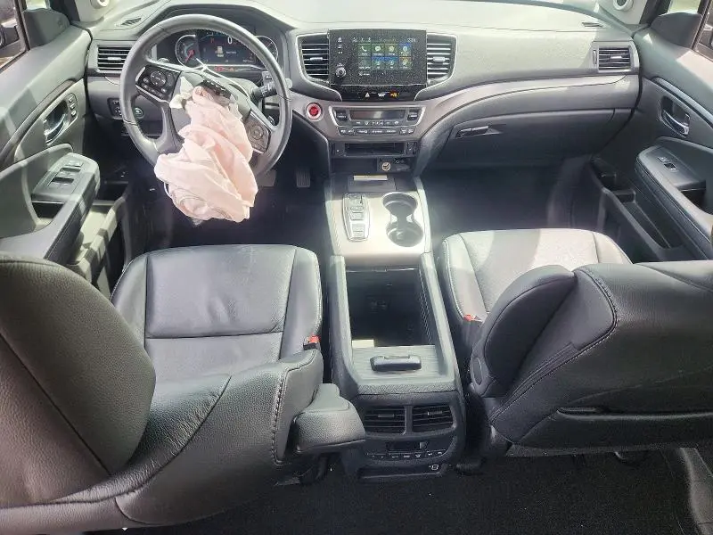 2022 HONDA PILOT SE  