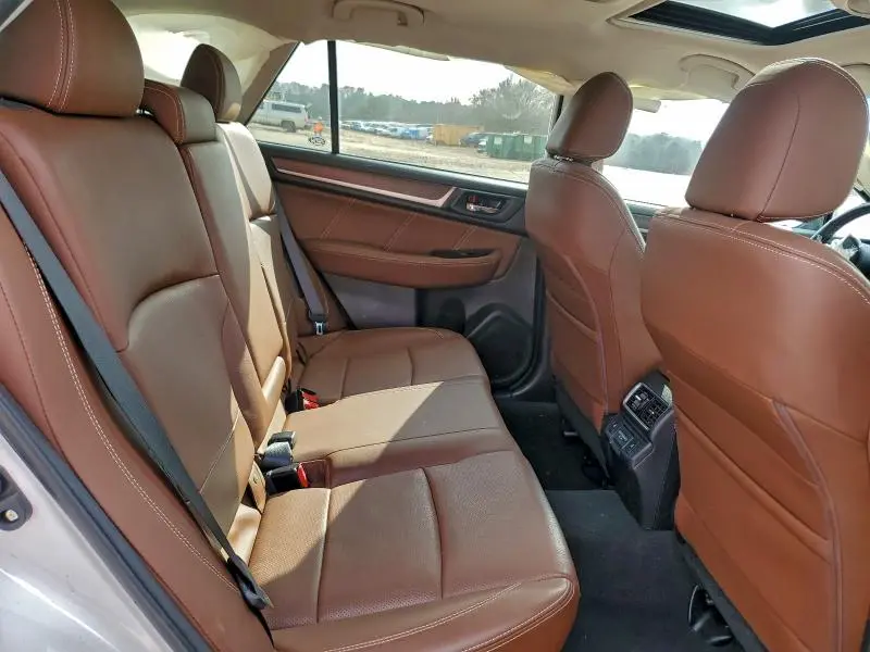 2018 SUBARU OUTBACK TOURING  