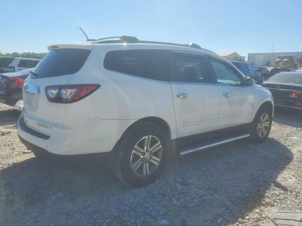 2016 CHEVROLET TRAVERSE LT  