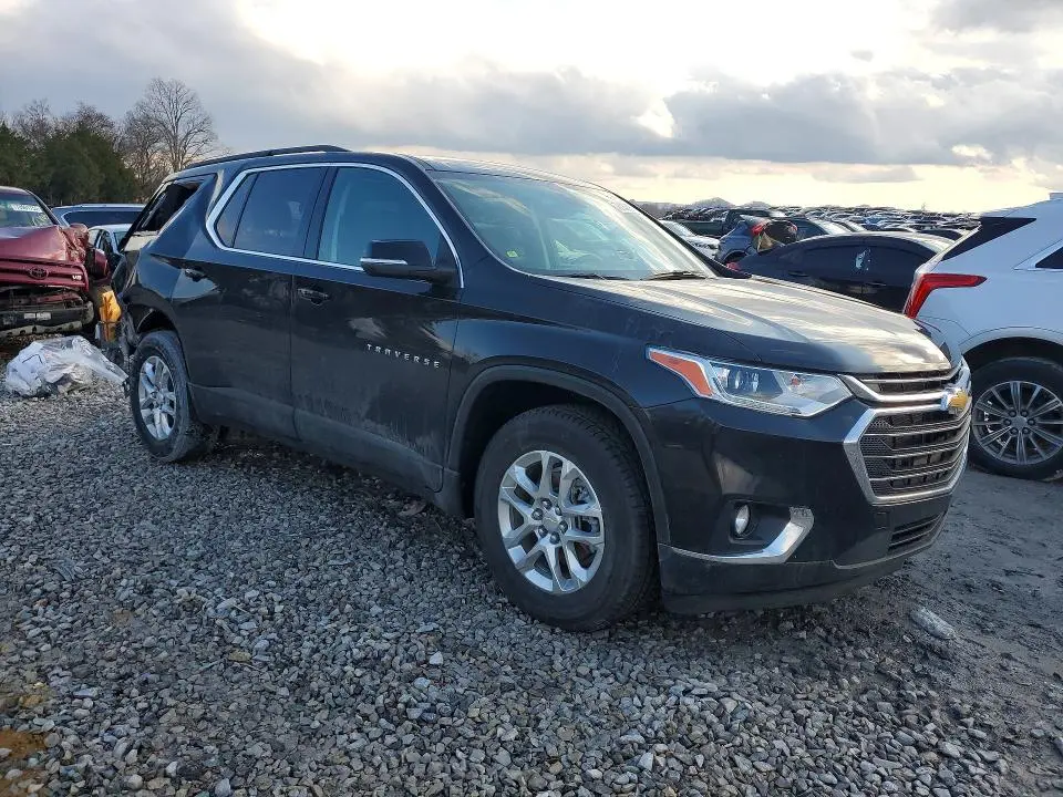 2021 CHEVROLET TRAVERSE LT  